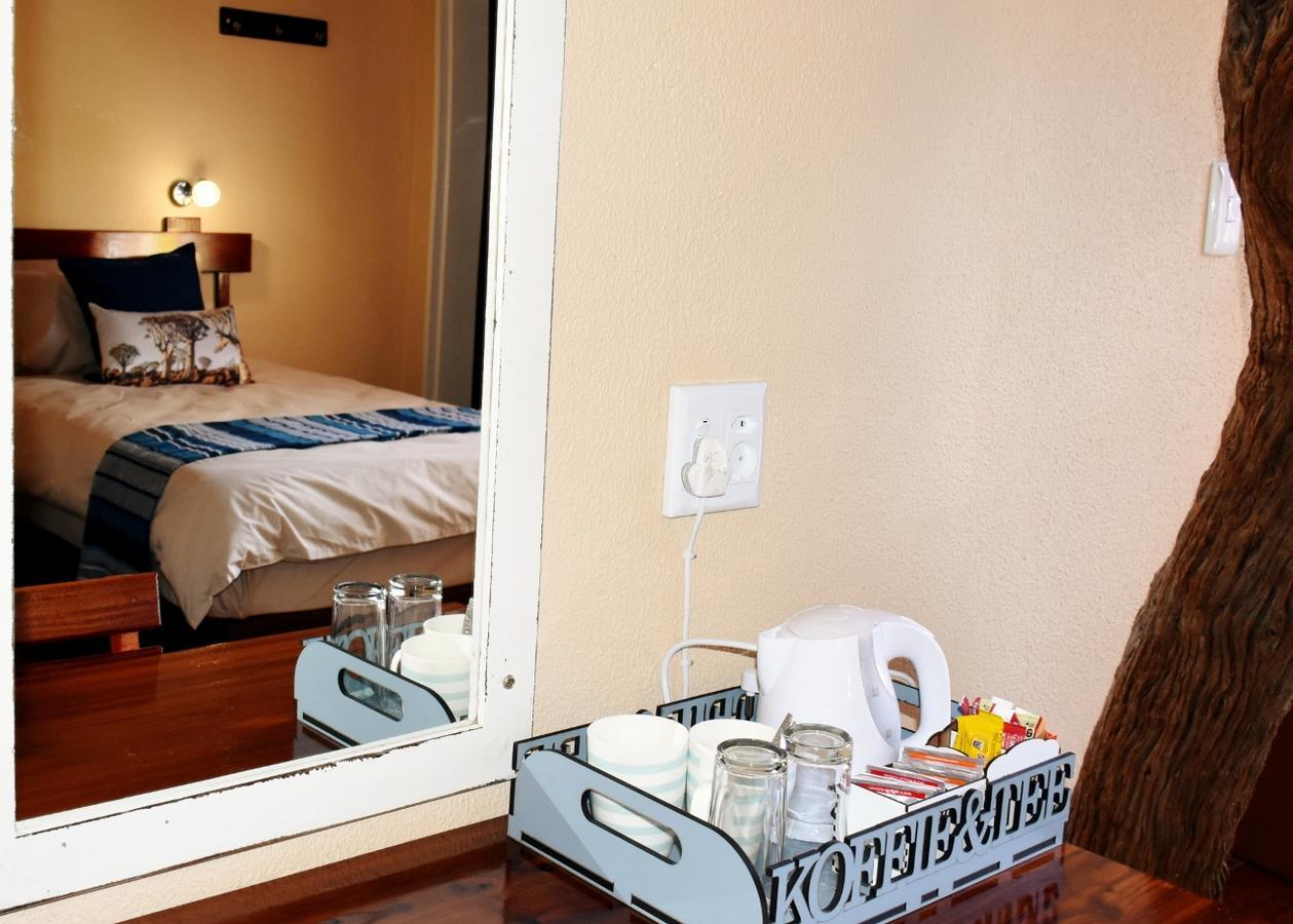 Kamaku Guesthouse Cc Otjiwarongo Exteriér fotografie
