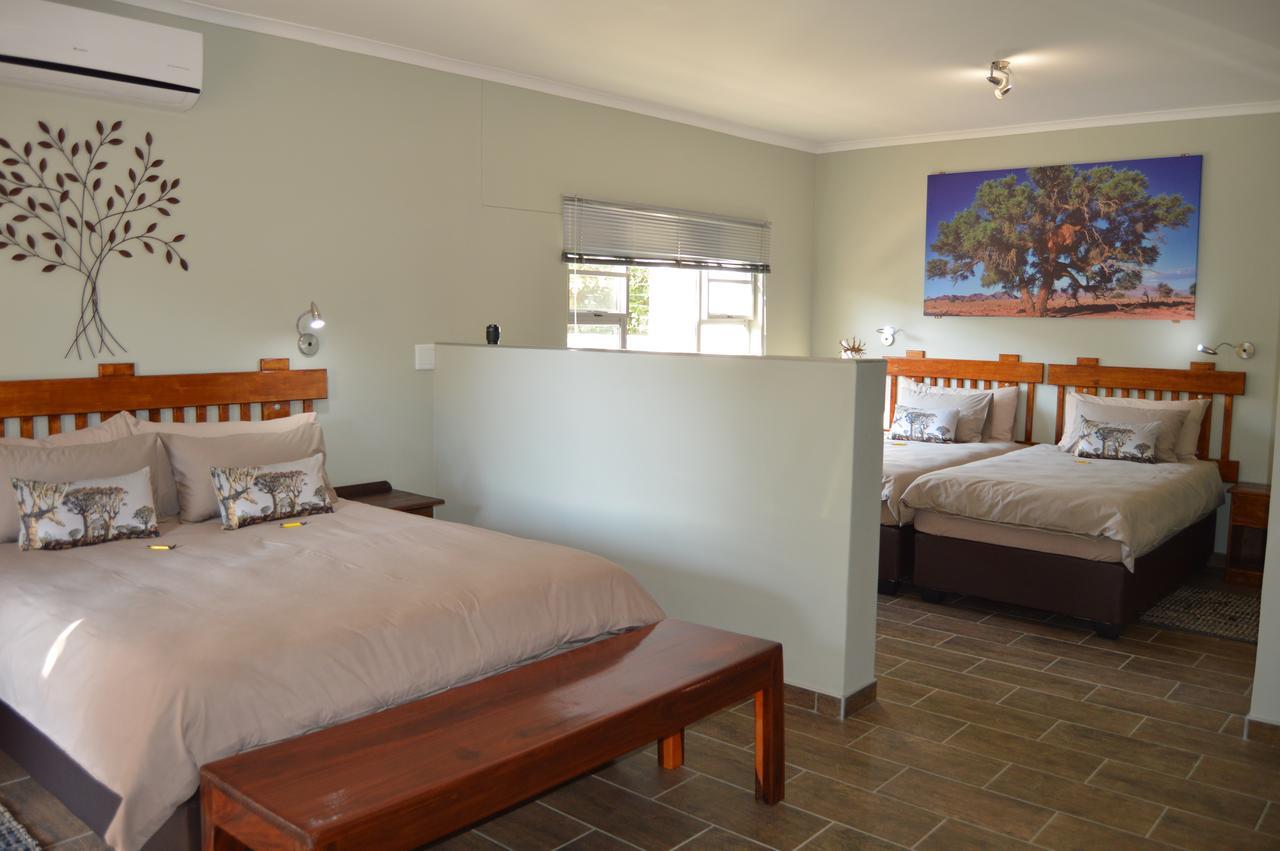 Kamaku Guesthouse Cc Otjiwarongo Exteriér fotografie